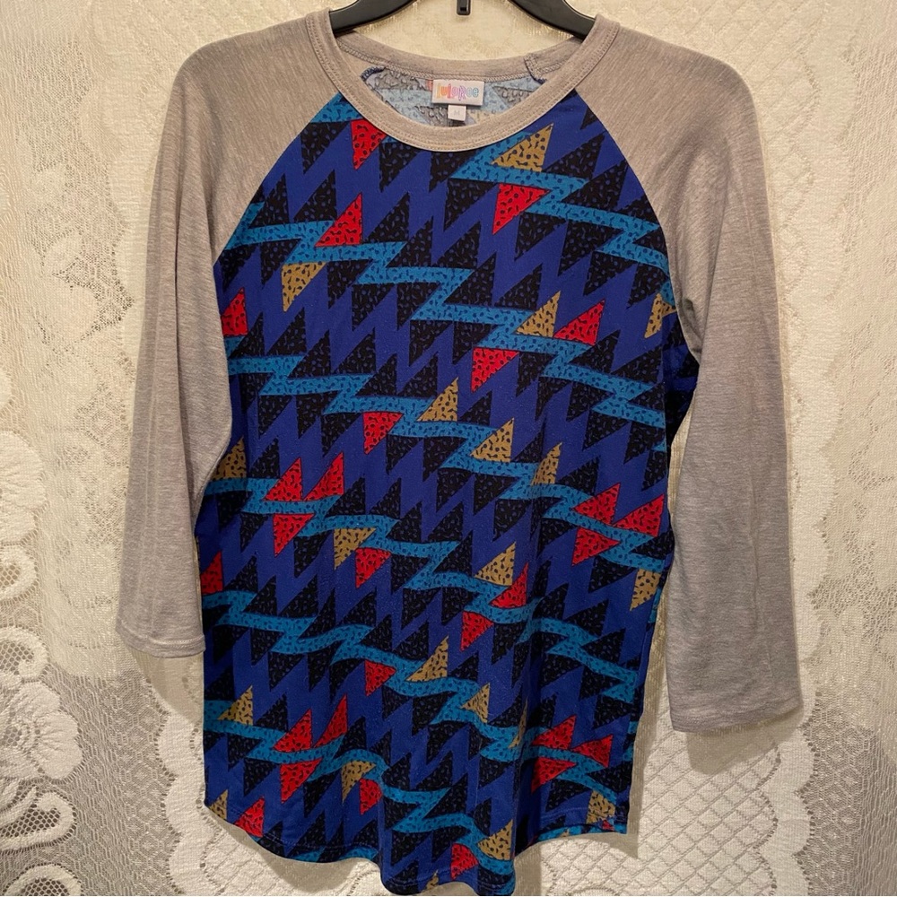 Women’s LulaRoe shirt